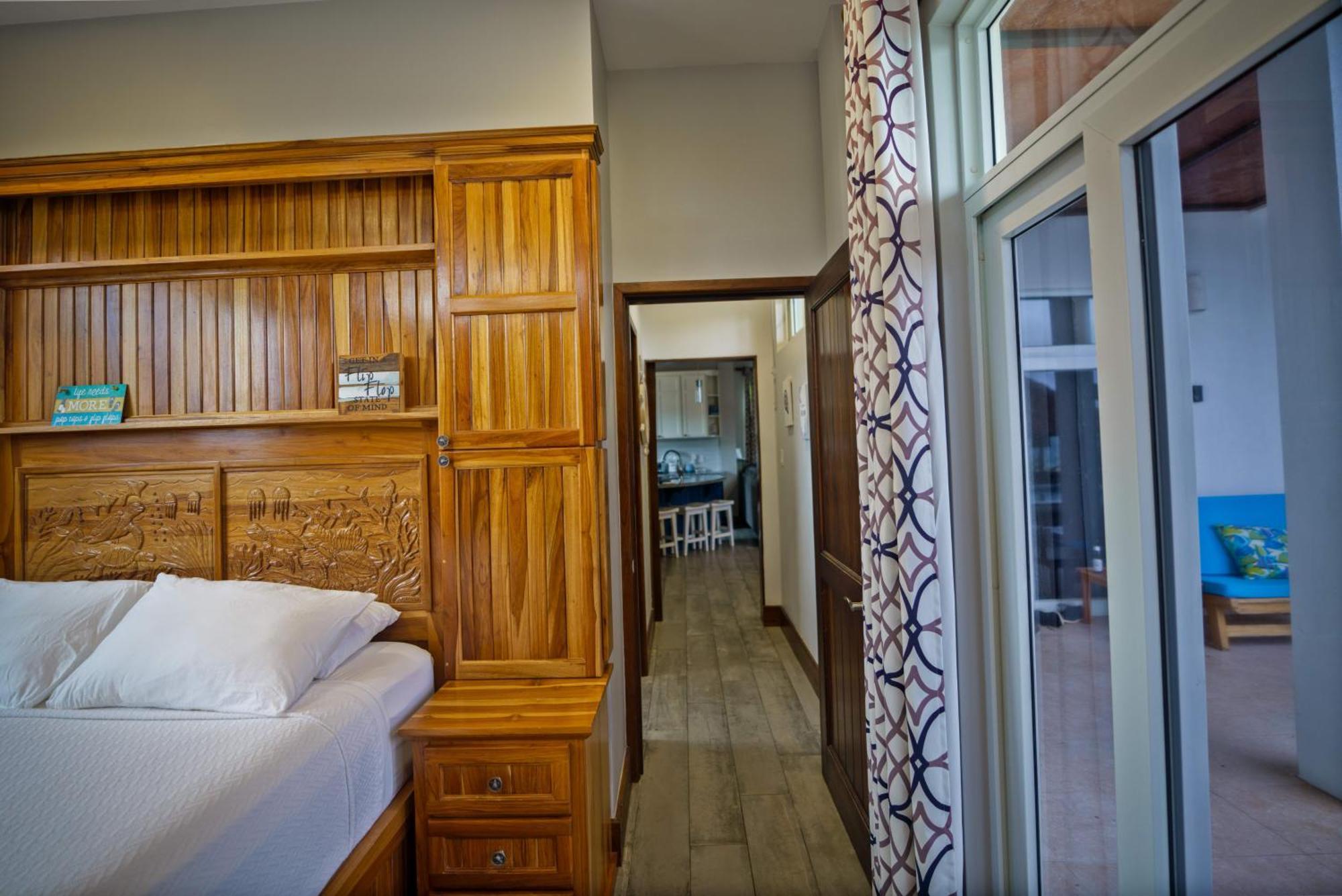Hotel Ocean Breeze à Placencia Extérieur photo