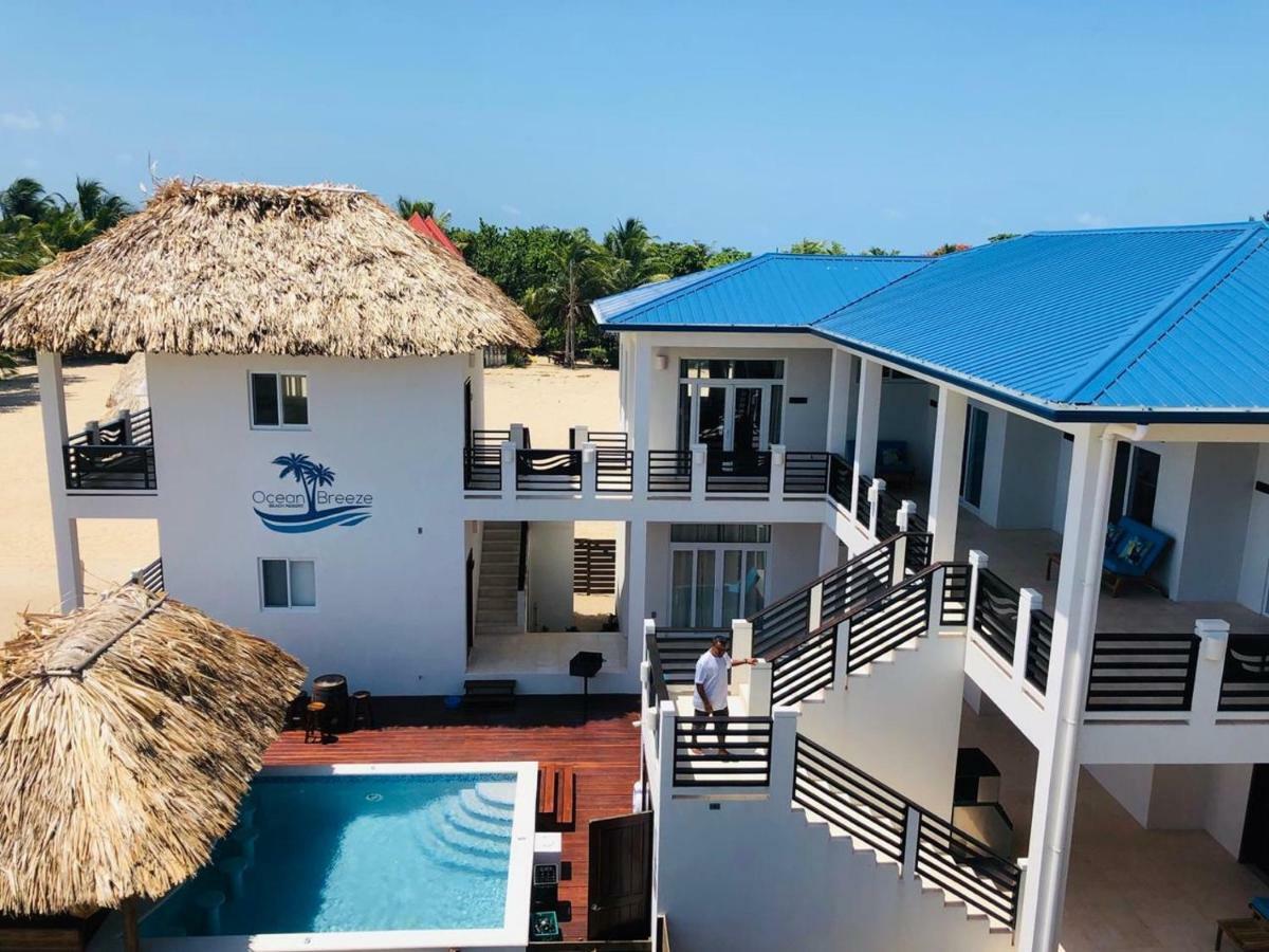 Hotel Ocean Breeze à Placencia Extérieur photo