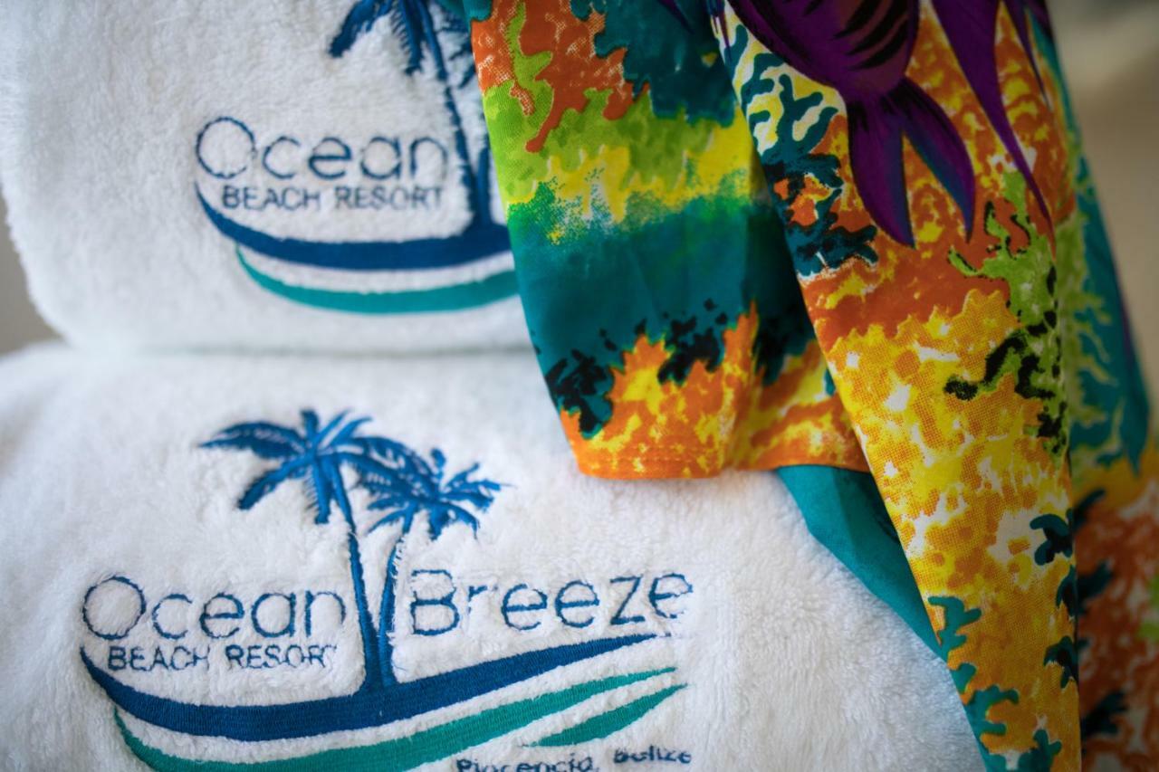 Hotel Ocean Breeze à Placencia Extérieur photo
