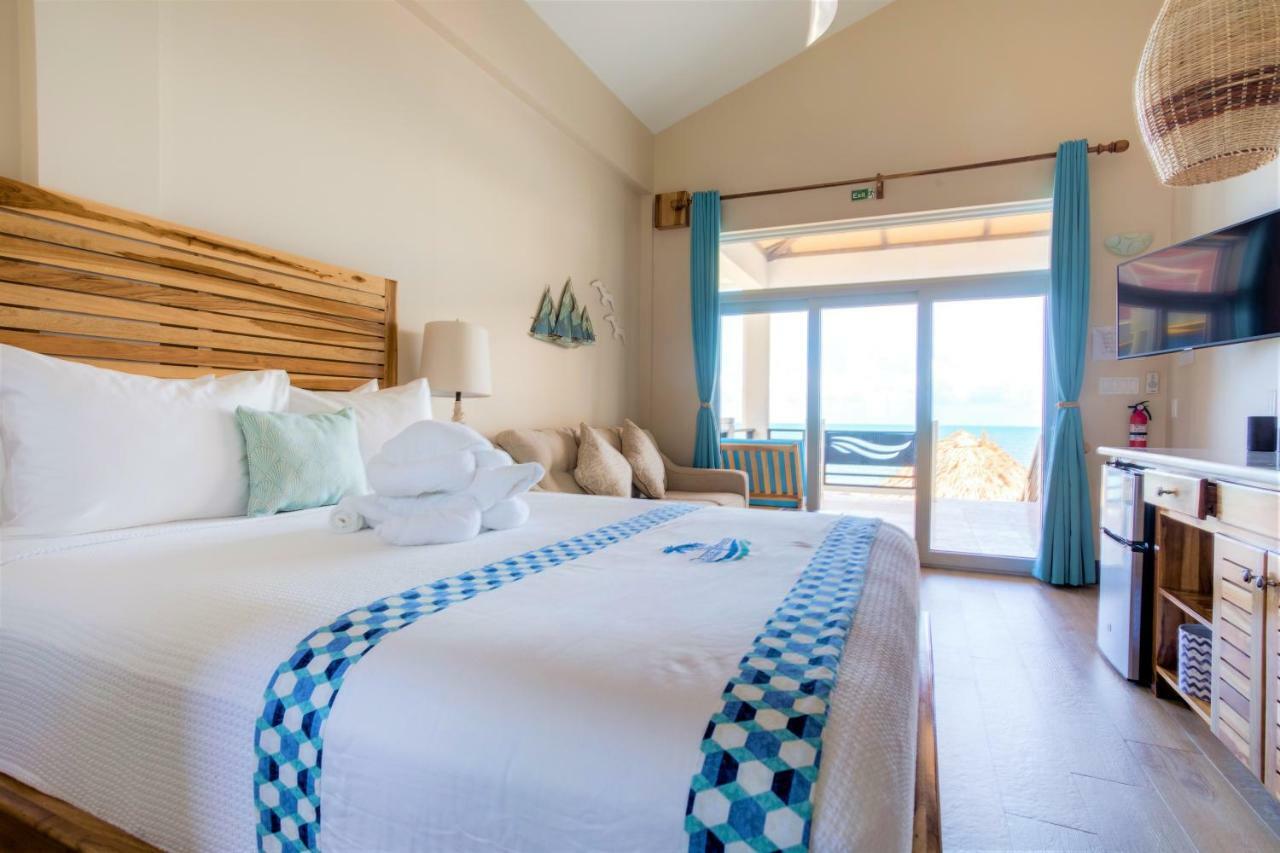Hotel Ocean Breeze à Placencia Extérieur photo