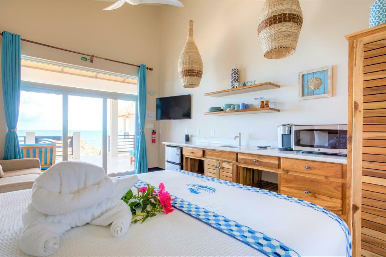 Hotel Ocean Breeze à Placencia Extérieur photo